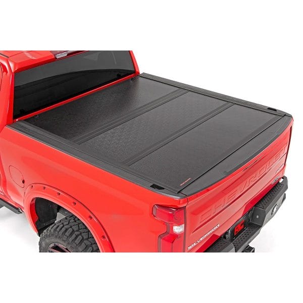 Rough Country Hard Low Profile Bed Cover - 5'9 in Bed - Chevy GMC 1500 (19-23)