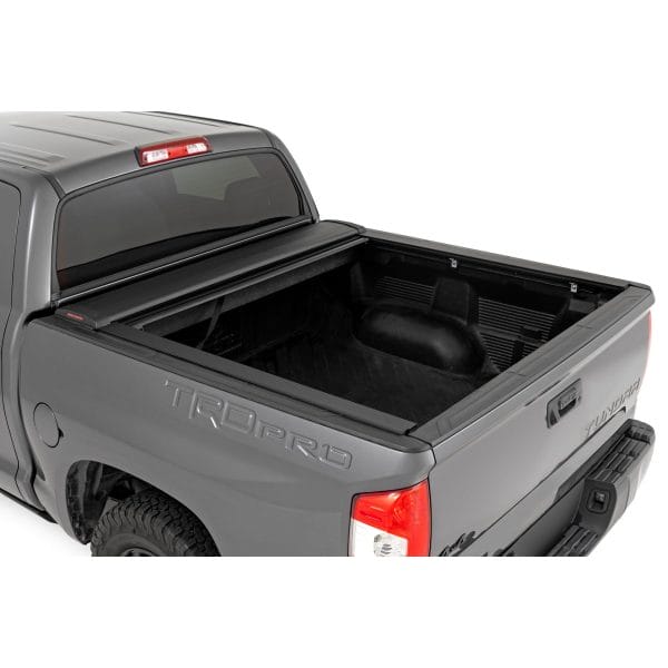 Retractable Bed Cover - 5'7" Bed - Toyota Tundra (07-21)