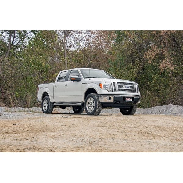 Rough Country 2 Inch Lift Kit - Alum - RR V2 - Ford F-150 2WD 4WD (2009-2013)