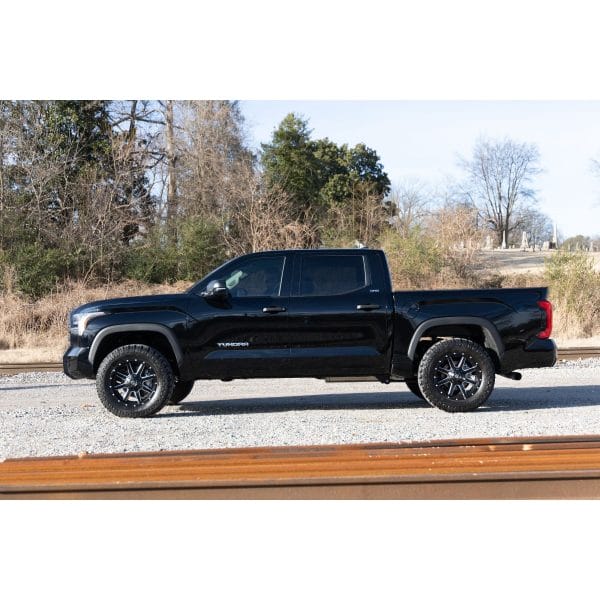 Rough Country 2 Inch Leveling Kit - Loaded Strut - Toyota Tundra 4WD (2022-2023)