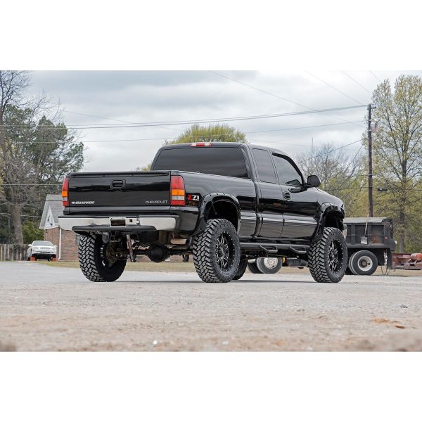 Rough Country Nerf Steps - Full Length - Ext - 6.5 Ft Bed - Chevy GMC 1500 2500HD (99-06 & Classic)