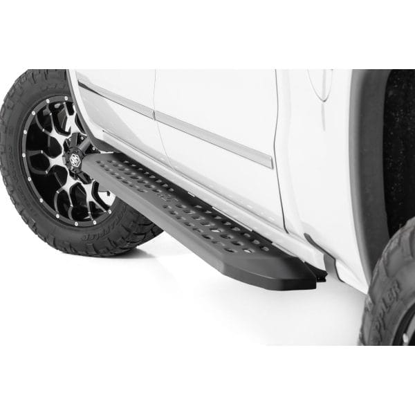 RPT2 Running Boards - Crew Cab - Chevy GMC 1500 2500HD 3500HD (07-18)