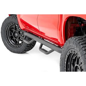 Rough Country Nerf Steps - Cab Length - Crew Cab - Nissan Frontier 2WD 4WD (05-23)