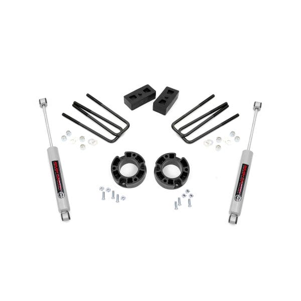 Rough Country 3.5 Inch Lift Kit - Chevy GMC 1500 2WD (07-13)