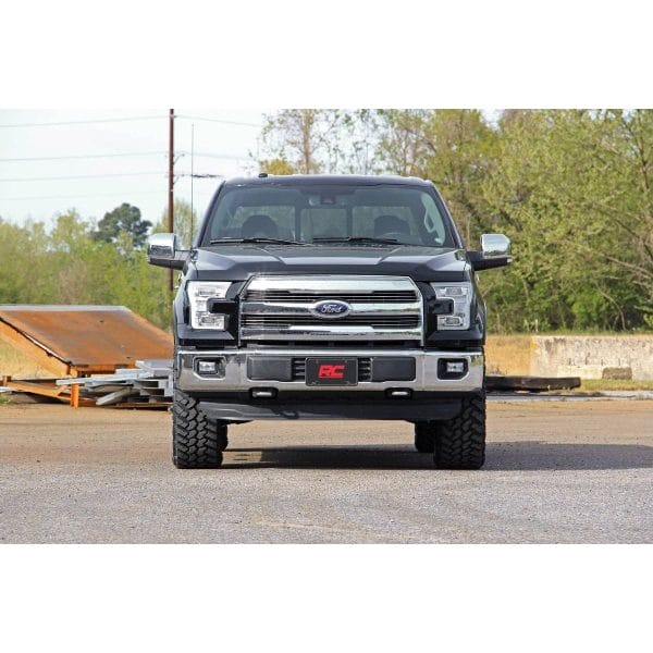 Rough Country 2 Inch Leveling Kit - Ford F-150 2WD 4WD (2009-2023)