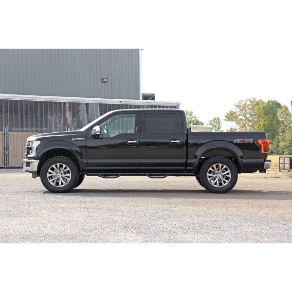 Rough Country 2 Inch leveling Kit - Aluminum - Ford F-150 2WD 4WD (2014-2023)