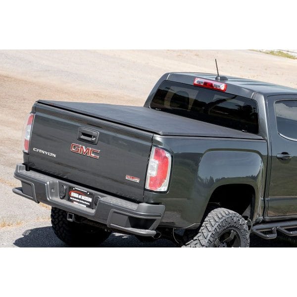 Bed Cover - Tri Fold - Soft - 5'3" Bed - Chevy GMC Canyon Colorado (15-23)