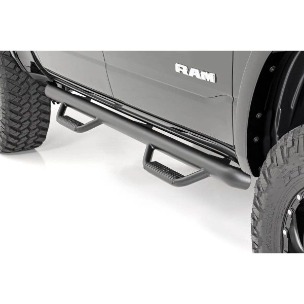 Rough Country Nerf Steps - Cab Length - Crew - 5.5 Ft Bed - Ram 1500 (19-23) 1500 TRX (21-23)