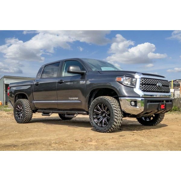 Rough Country 1.75 Inch Leveling Kit - Toyota Tundra 2WD 4WD (2007-2021)